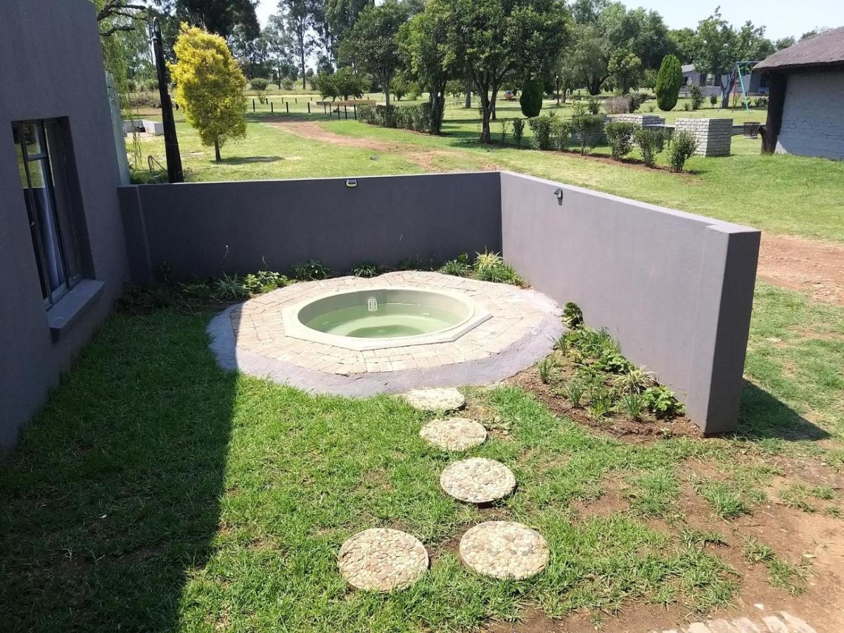 Vaal Marina Resort Room photo